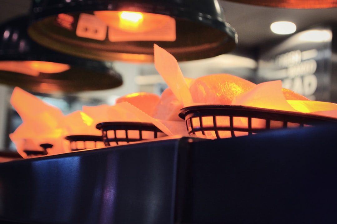 Texas Roadhouse Sales Steady Amid Shift to Cheaper Cuts