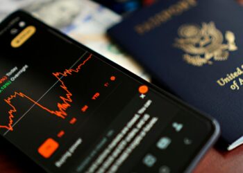 AI‑Fintech Divergence: How Dual Economies Are Redefining Capital, Careers, and Institutional Power