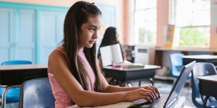 AI‑Powered Study Tools Gain Academic Attention as Research Confirms Performance Gains
