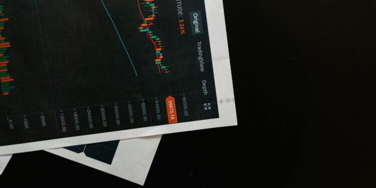 Climate‑Resilient Finance Redefines Portfolio Diversification