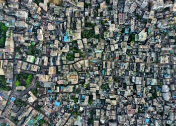 Climate‑Smart Cities: How ESG Data Analytics Redefine Urban Resilience