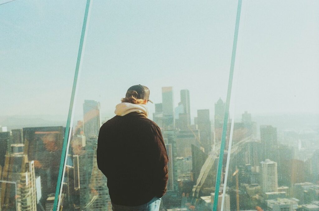 Crafting a Career-Winning Elevator Pitch: A 3-Step Formula to Success