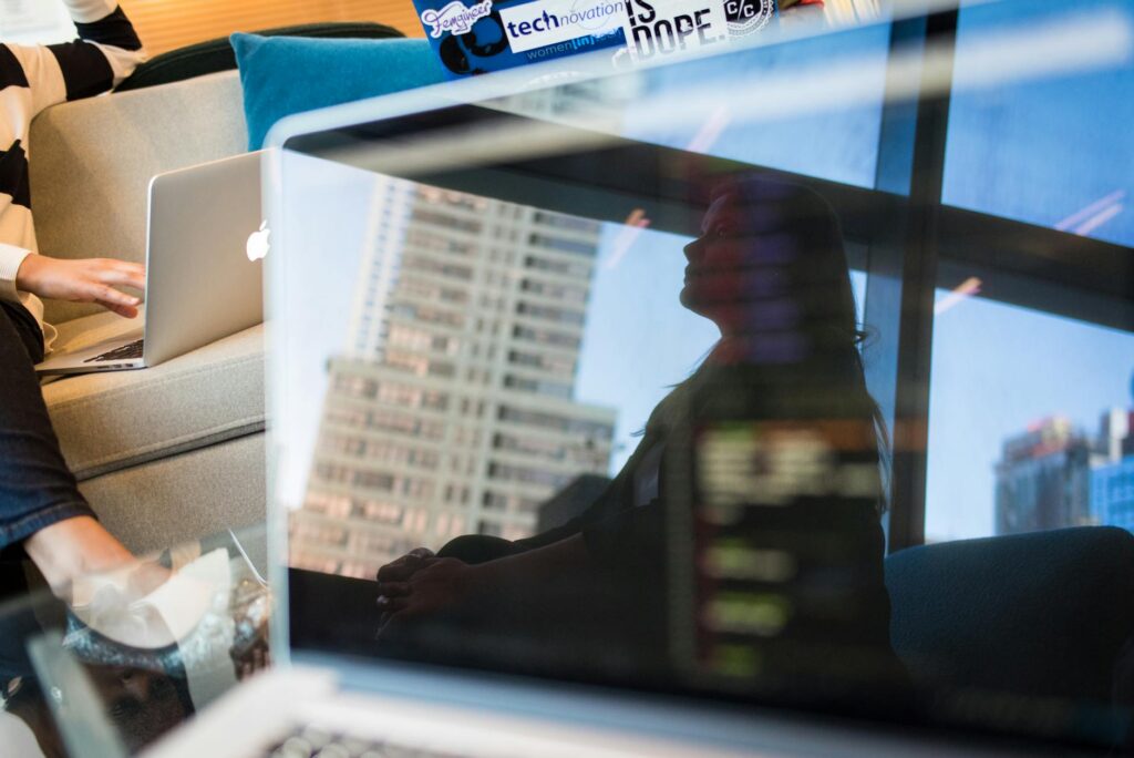 Crafting a Compelling Personal Story for Your LinkedIn Profile