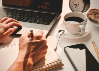 Crafting a Reverse 30-Day Out-of-Office Plan to Boost Productivity and Well-being