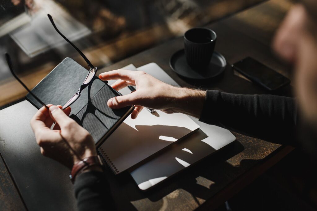 Crafting a Reverse 30-Day Out-of-Office Plan to Boost Productivity and Well-being