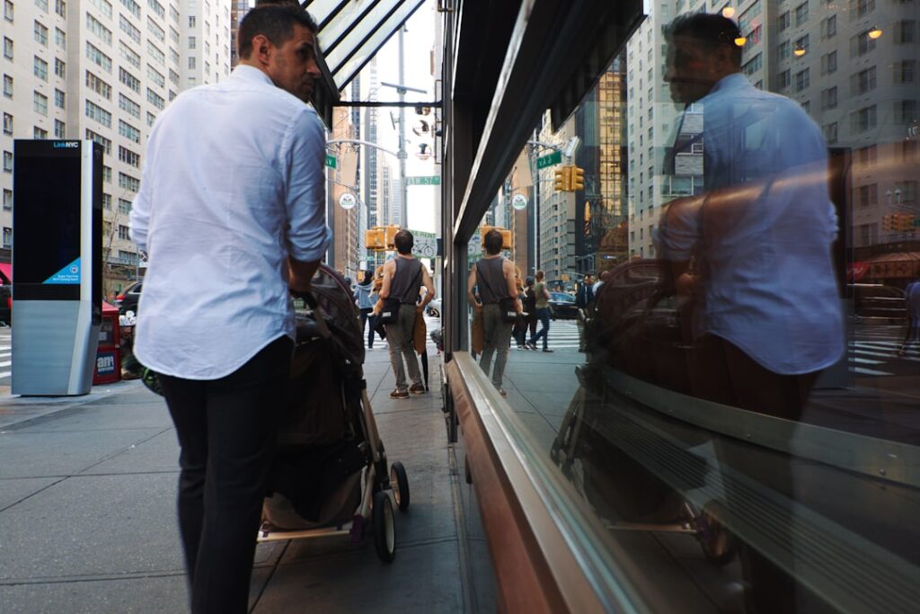 Crafting a Reverse Commute Strategy for Urban Professionals