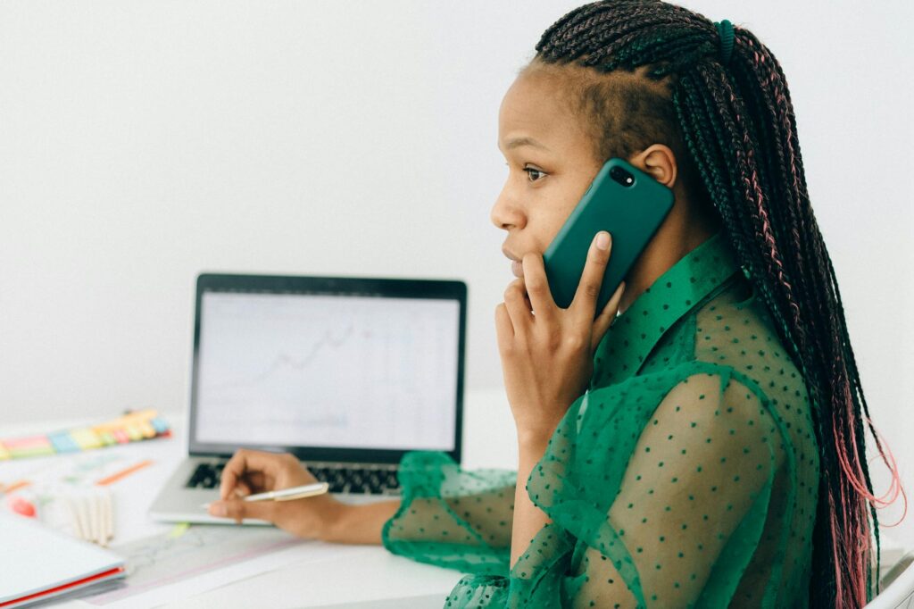 Data Fluency as Institutional Capital: How Gen Z’s Critical‑Thinking‑Computational Nexus Reshapes Career Trajectories
