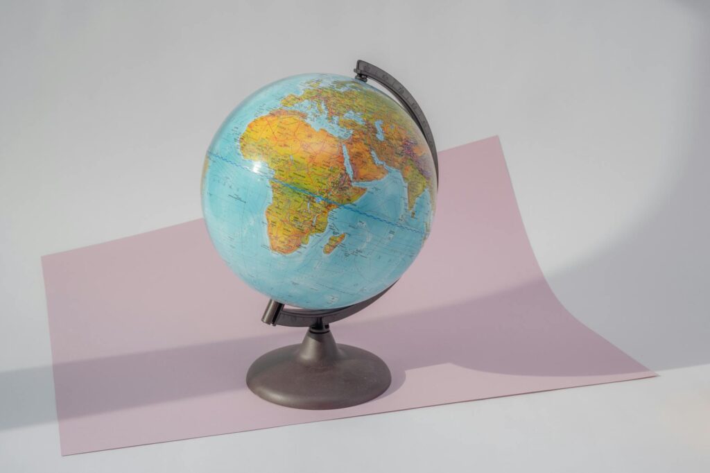 Decolonizing the Curriculum: Structural Shifts and the Economics of Knowledge Diversity