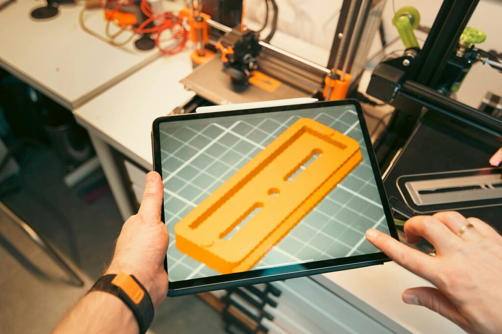 Designing Synergy: Institutionalizing Engineer‑Artist Collaboration in Modern Product Development