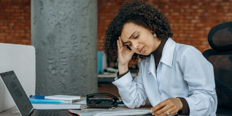 Emotional Intelligence as a Buffer Against Decision Fatigue: Structural Levers for Career Longevity