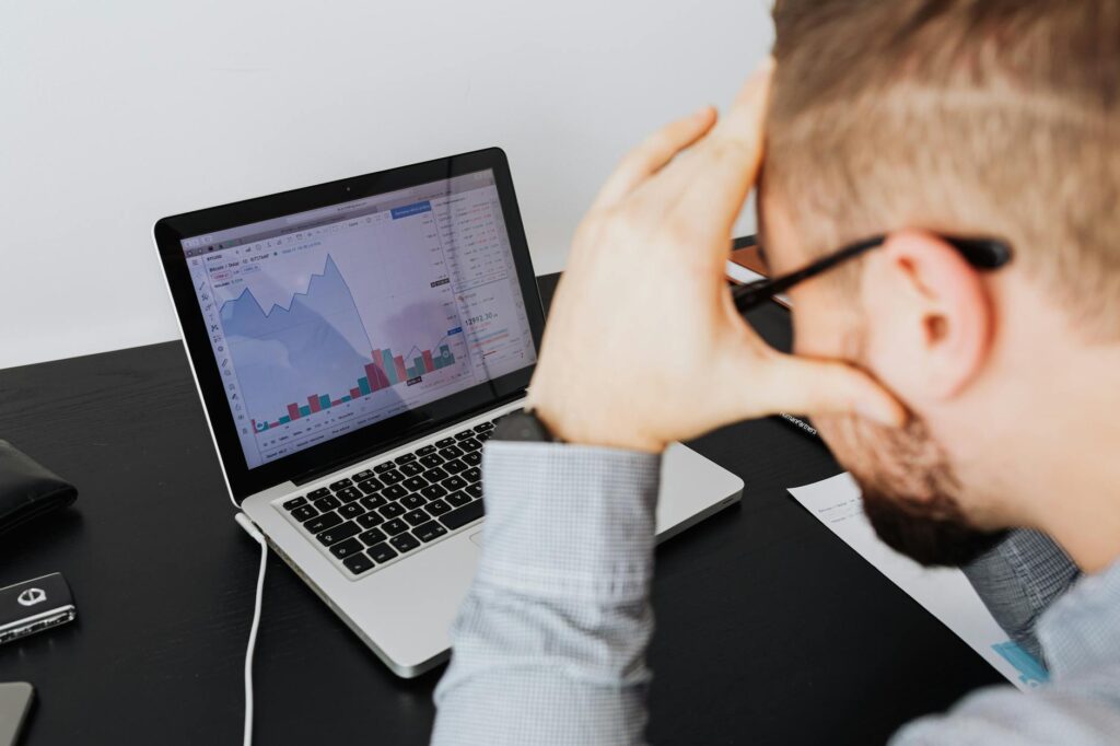 Emotional Intelligence as a Buffer Against Decision Fatigue: Structural Levers for Career Longevity