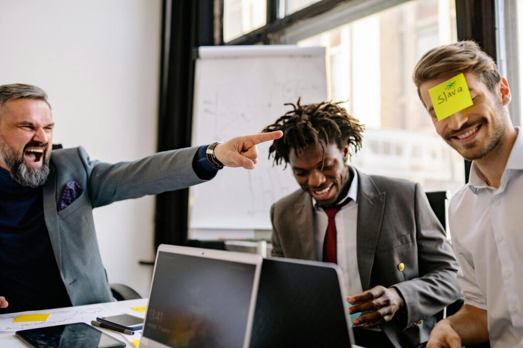 Emotional Intelligence Gamified: A Structural Lever for Talent Mobility and Institutional Power
