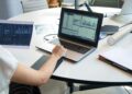 From Information Overload to Insight: 7 Strategies to Prioritize Your Professional Development in a Data-Driven World