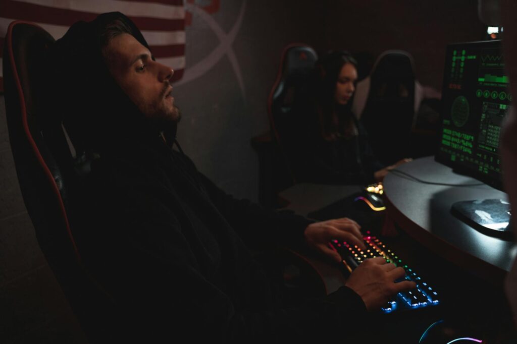 How to Become a Cybersecurity Specialist