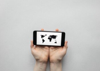 Hyperconnected Conflict: How Global Digital Interdependence Reshapes Power, Security, and Careers