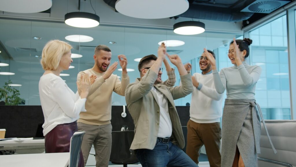 AI Transforms Workplace Dynamics | Career Outlook