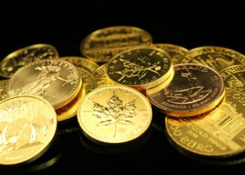 Luxury Jewels as Capital: How High‑Value Craft Fuels Sustainable Economic Mobility