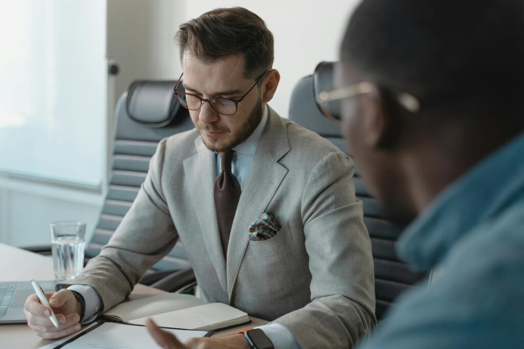 Mastering the Art of Feedback: 7 Tips for Asking and Acting on Constructive Criticism