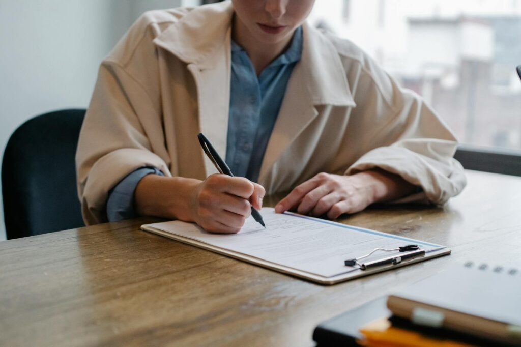 Neural Scripts: How Cognitive-Bias Science Is Reshaping Resume Capital