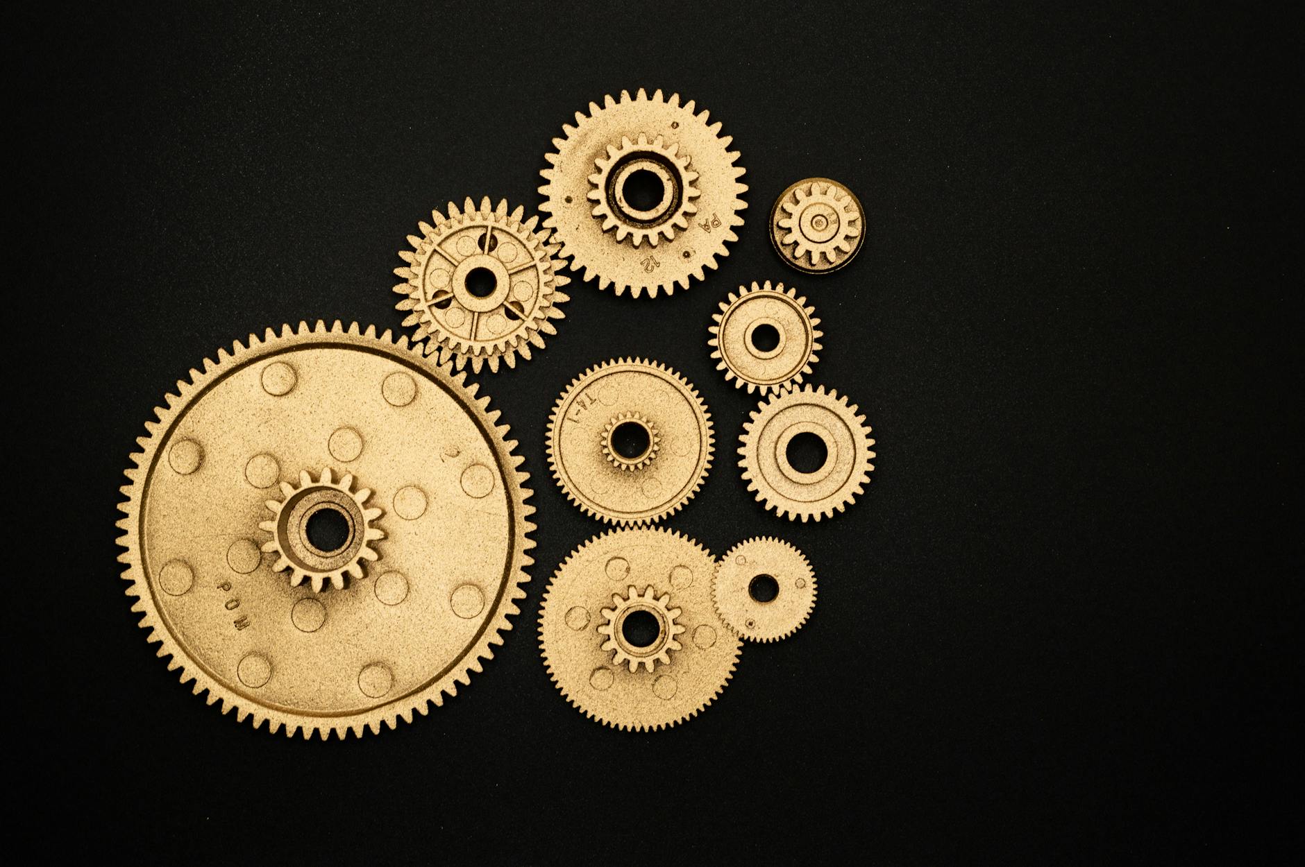 Preserving the Unwritten Engine: Systemic Strategies for Retaining Tacit Knowledge in Engineering Teams