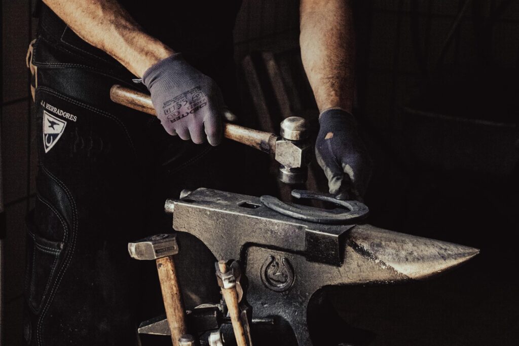 Reviving the Obsolete: How “Lost” Skills Are Reconfiguring Career Capital in a Tech‑Dominated Economy