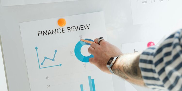 Squeezing the Most Out of Your Annual Performance Review: 9 Tactics to Secure Concrete Goals and Feedback