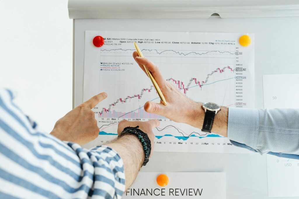 Squeezing the Most Out of Your Annual Performance Review: 9 Tactics to Secure Concrete Goals and Feedback