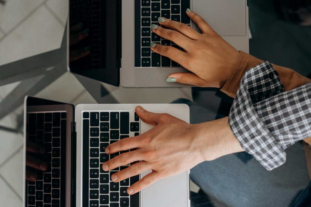 The Paradox of Public‑Private Partnerships in Emerging‑Tech Governance: Structural Risks, Asymmetric Rewards, and the Capital‑Career Nexus