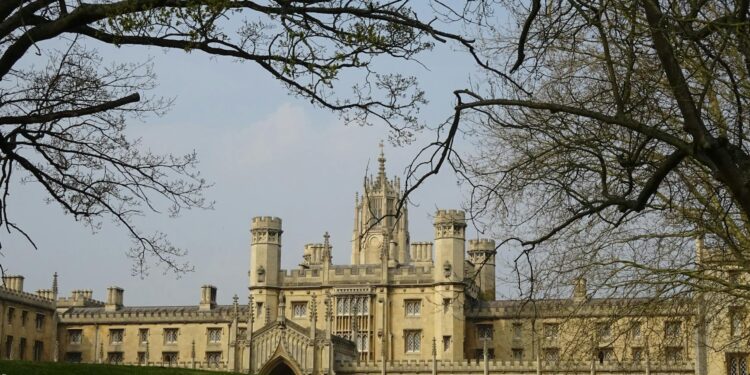 Three dynamics driving elite university funding advantage