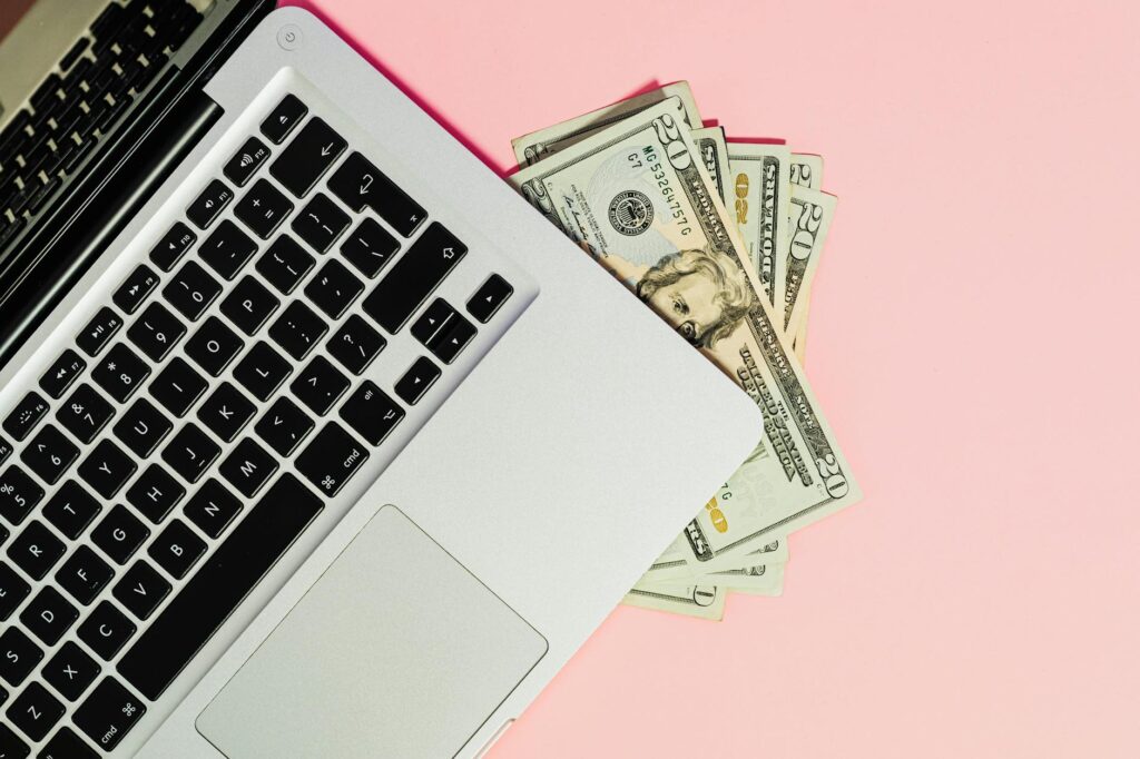 Turning a Side Hustle into a Main Income Stream: 7 Proven Strategies