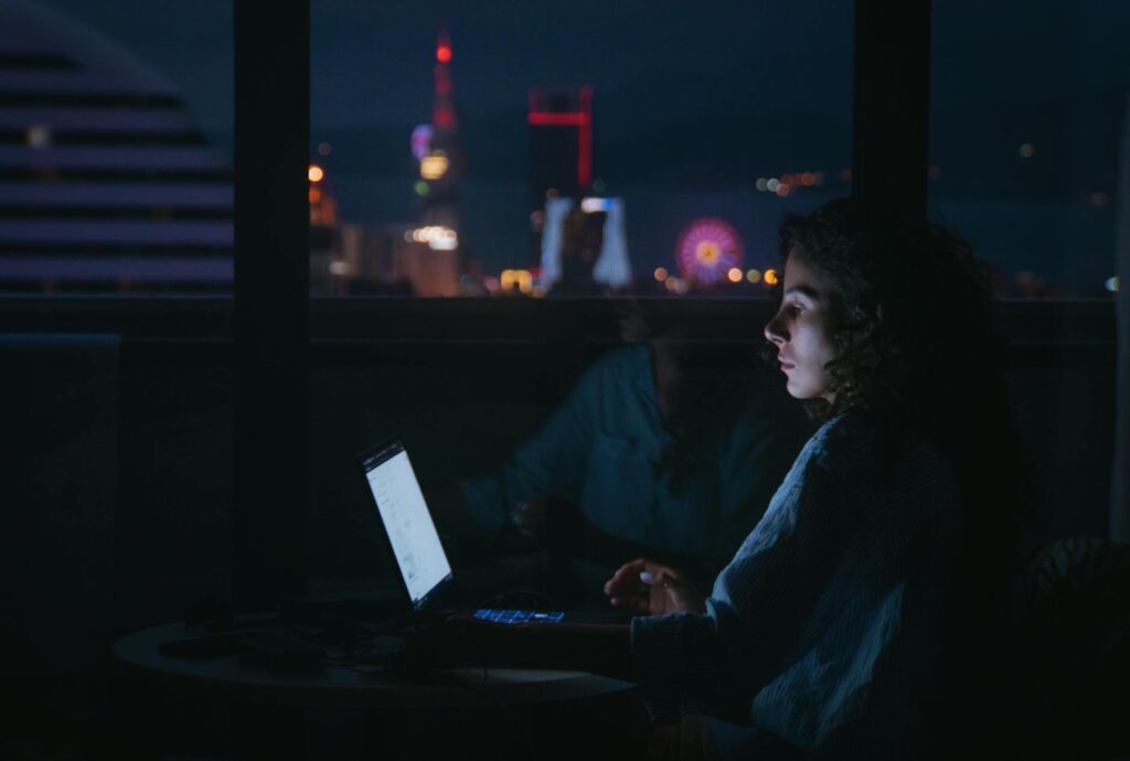 Turning Your Side Hustle into a Sustainable Business: 7 Essential Strategies