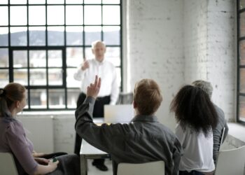 Unlocking a Raise: 5 Strategic Questions to Ask During Your Next Performance Review