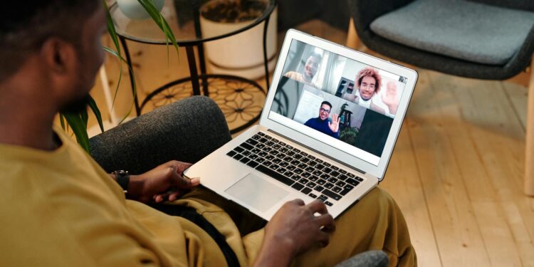 Unlocking the Power of ‘Informational Interviews 2.0’: A Step-by-Step Guide to Leveraging Virtual Connections