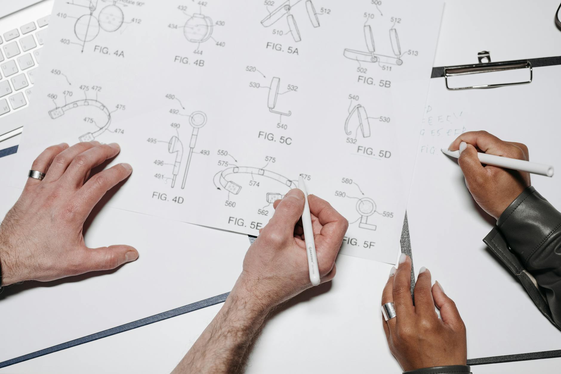 When Chance Becomes a Process: Institutionalizing Serendipity in Collaborative Product Development