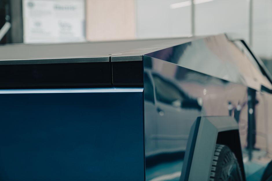 Tesla Tests Pedal-less Cybercab