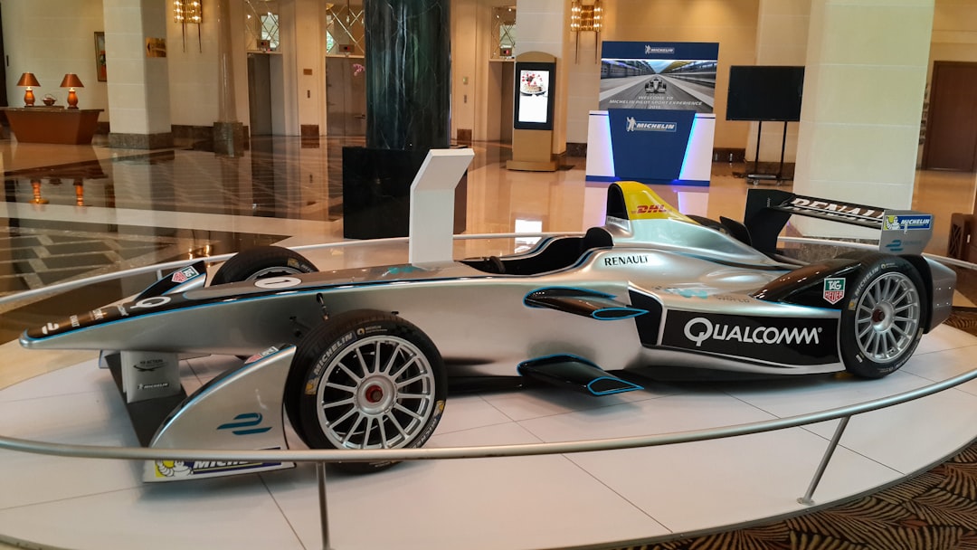 Qualcomm's New AI Chips Enhance Meta's Platforms for Data Scientists