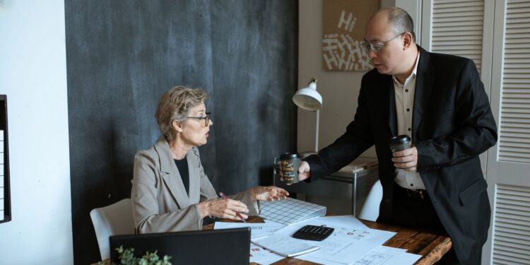 5 Ways to Effectively Communicate Your Career Goals to Your Manager Without Losing Trust