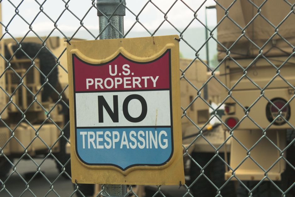 Court Halts Pentagon Rule Requiring Escorts for Journalists