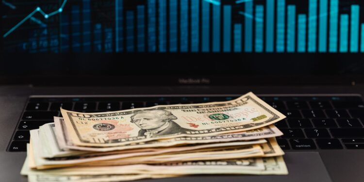 7 Cash Flow Management Rules Every Business Owner Needs
