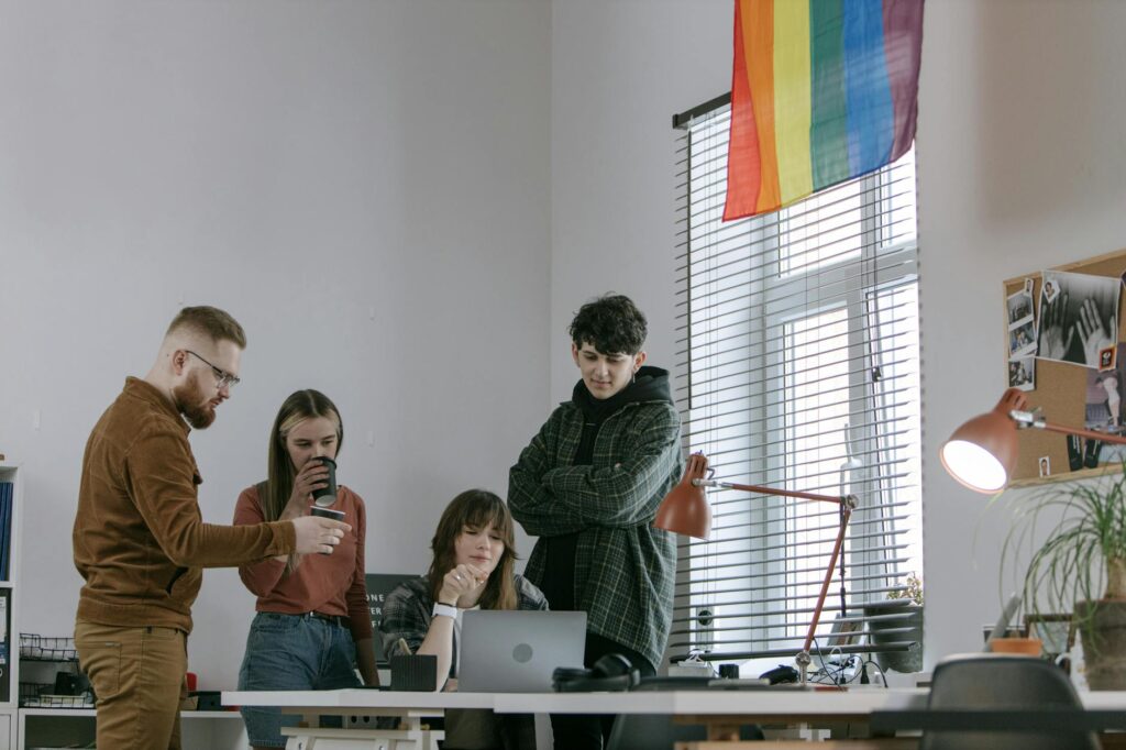7 Red Flags to Watch Out for in a Toxic Work Environment