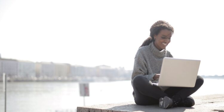 7 Strategies for Evaluating the Feasibility of a Side Hustle Before Quitting Your Job