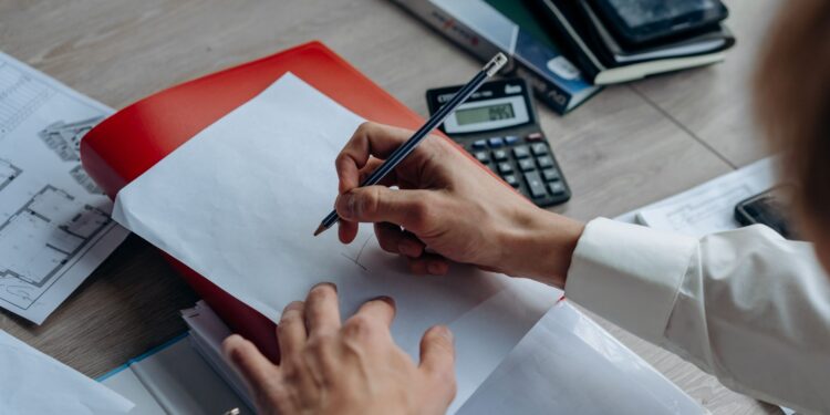 7 Strategies for Evaluating the ROI of a Side Hustle to Inform Your Career Decisions