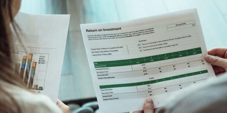 7 Strategies to Create a Personalized Learning Plan for Maximum Returns on Professional Development Investments