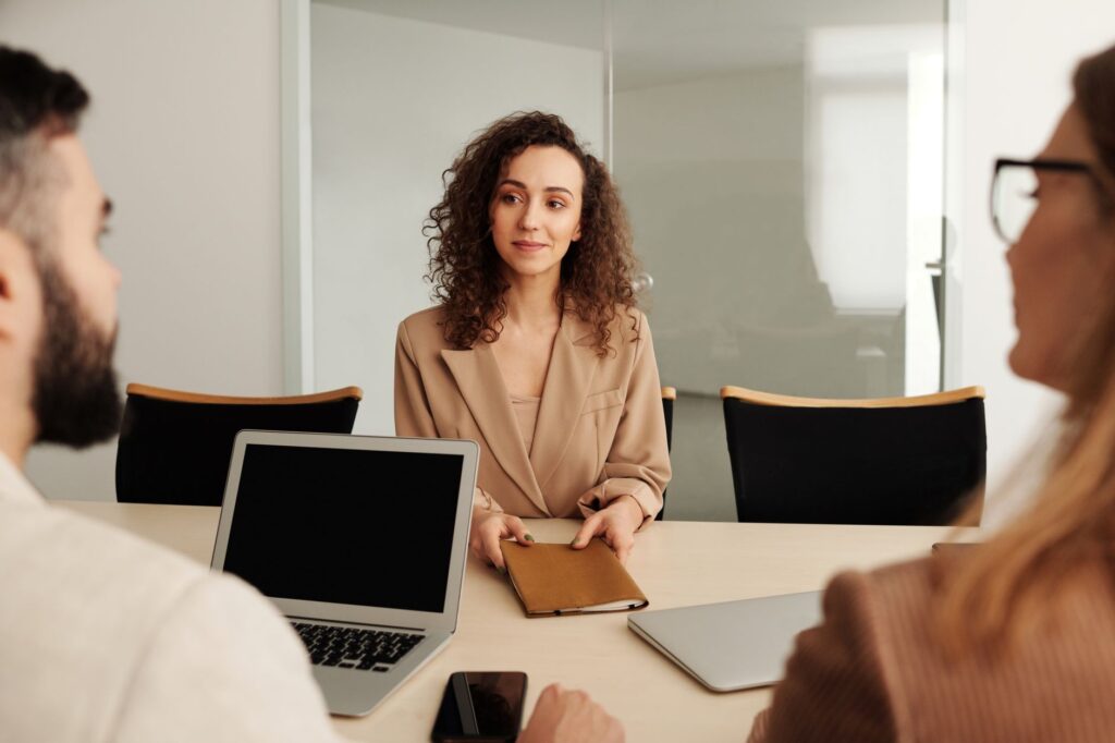 7 Strategies to Unlock Hidden Job Opportunities Through Informational Interviews