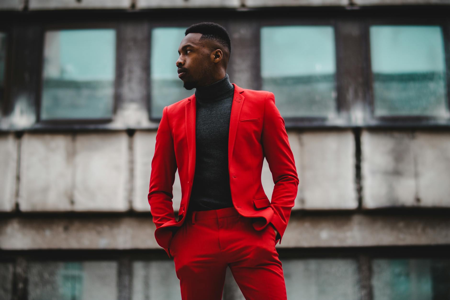 7 Ways to Craft a Compelling Personal Branding Statement for Mid-Career Professionals