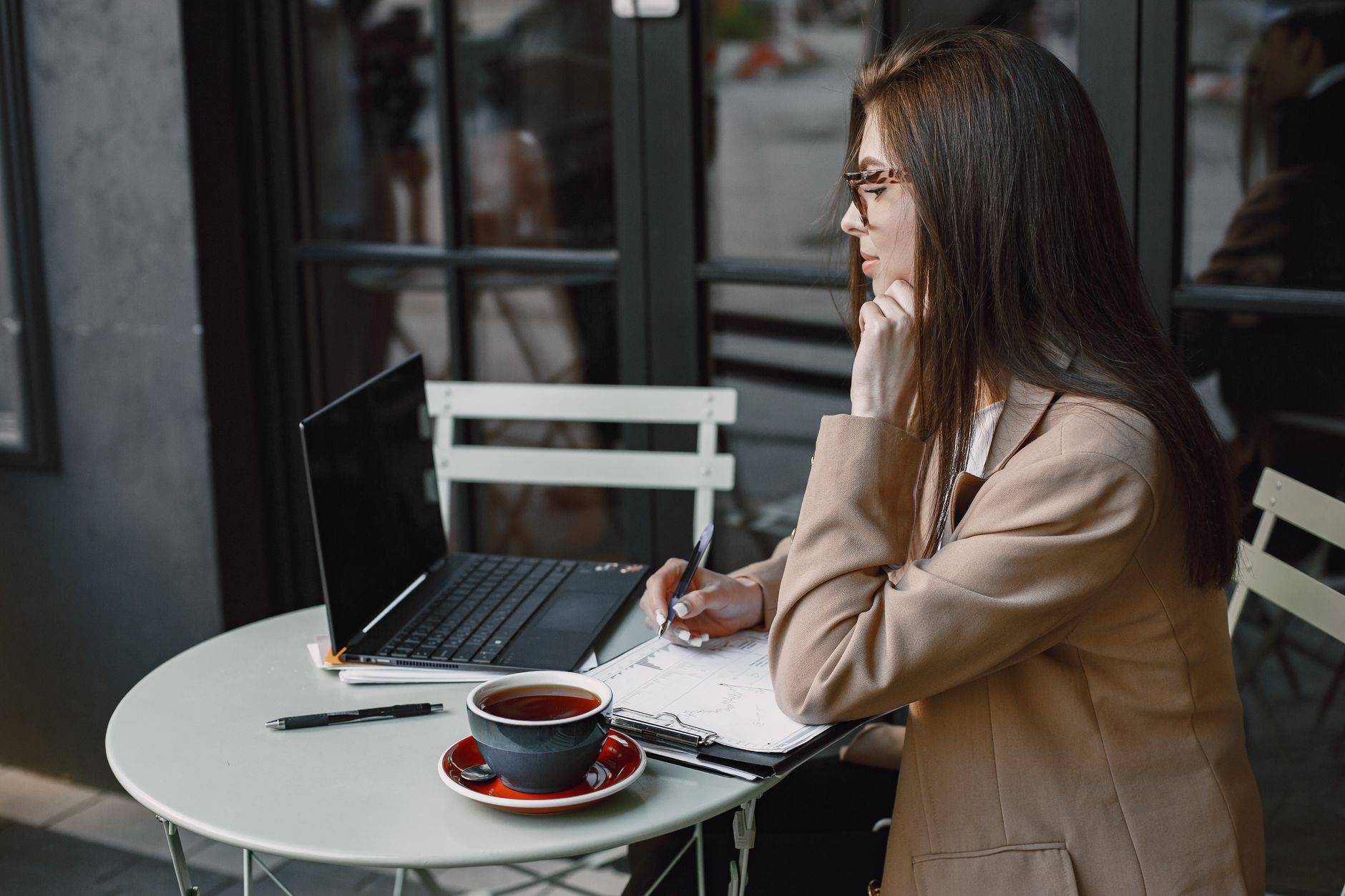 7 Ways to Craft a Reverse Commute That Actually Boosts Your Career and Quality of Life