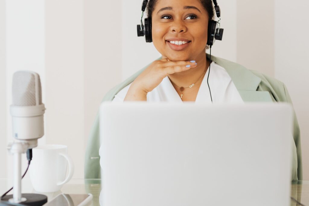 7 Ways to Launch a Career-Centric Podcast from Scratch