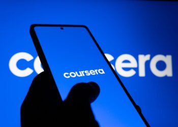 7 Ways to Maximize the ROI of Online Courses: Contrarian Strategies for Career Advancement