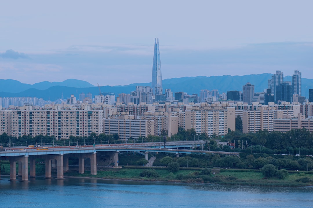 The High School Pipeline to South Korea’s Chip-Making Fortunes