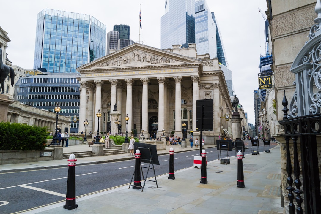 Bank of England Stress Test Warns Private Markets